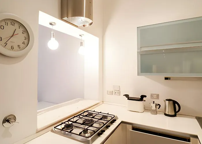 Deluxe Vatican Chic - 2min Vatican & Metro 2min - Ac, Wifi Apartment *
