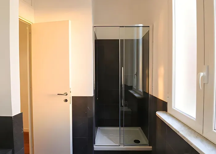 Deluxe Vatican Chic - 2min Vatican & Metro 2min - Ac, Wifi Apartment *